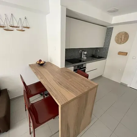 Apartment Carmenes 2